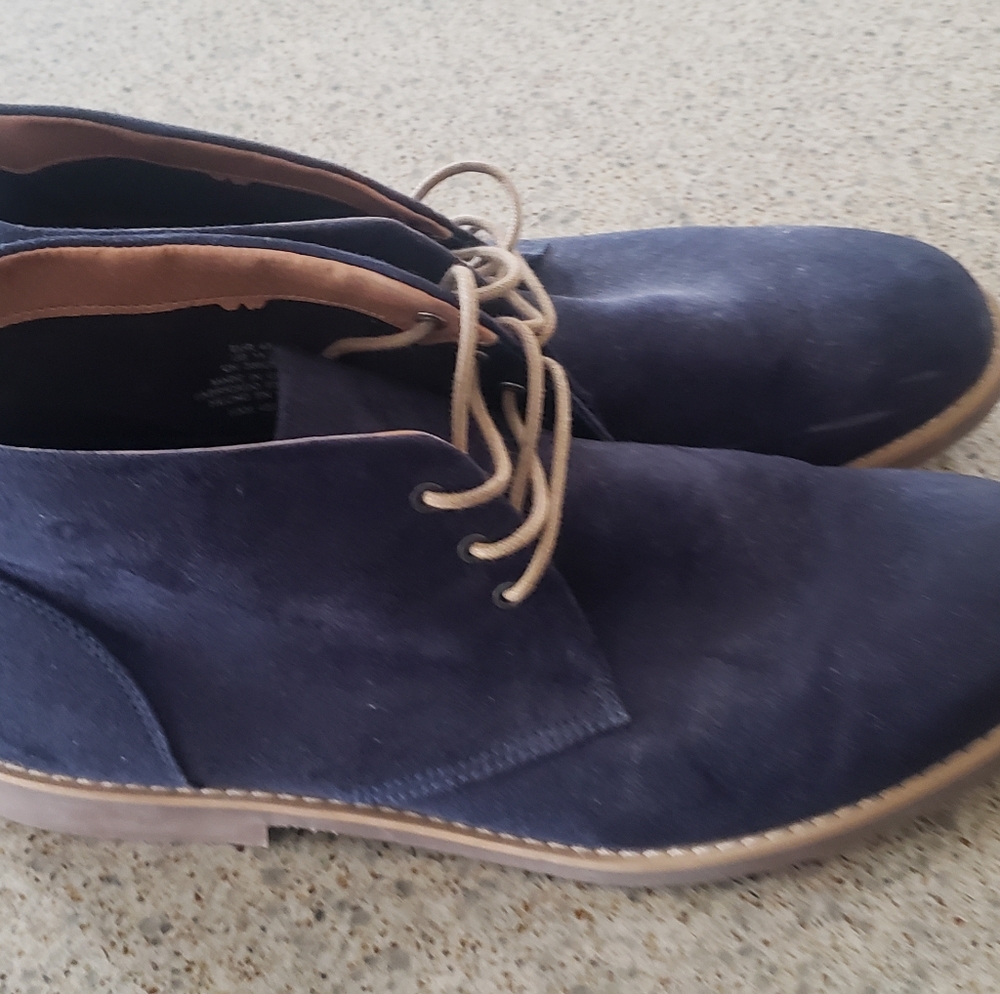Men's blue suede boots